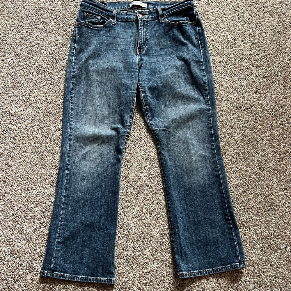 Levi Strauss Blue Jeans- curvy boot cut size W33 L 30